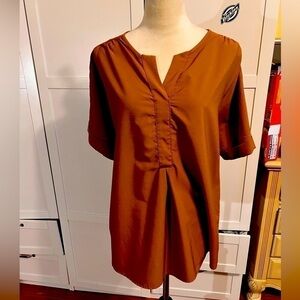 Women brown top size Xl accepting offers
